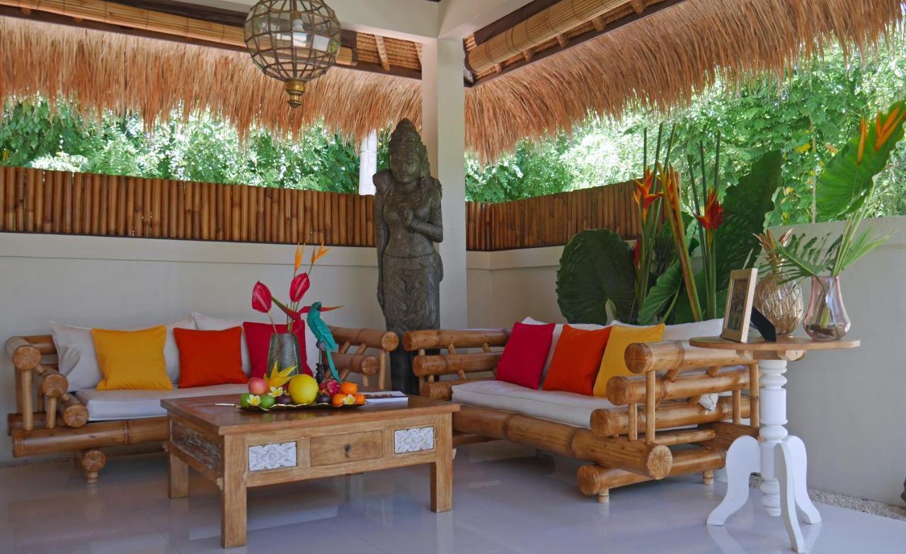 Hakuna Matata Bali Villas อูลูวาตู ภายนอก รูปภาพ