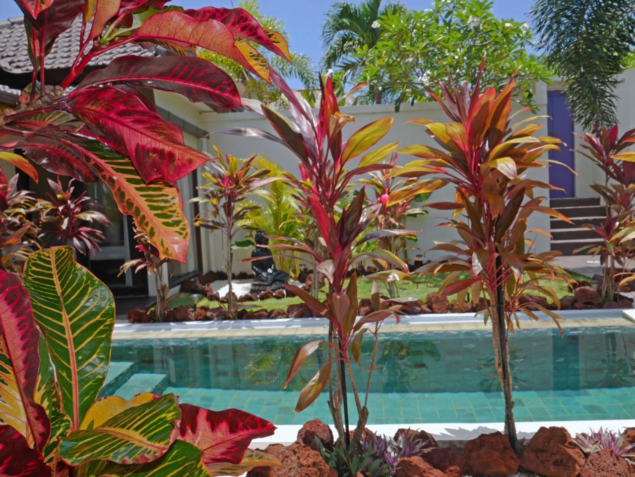 Hakuna Matata Bali Villas อูลูวาตู ภายนอก รูปภาพ